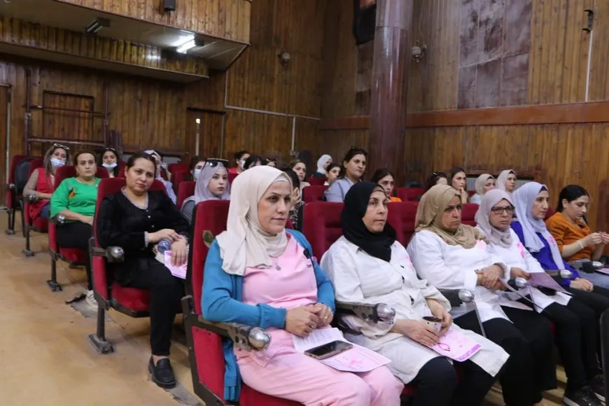 هيئة الصحة والهلال الأحمر الكردي ينظمان محاضرة توعوية حول سرطان الثدي