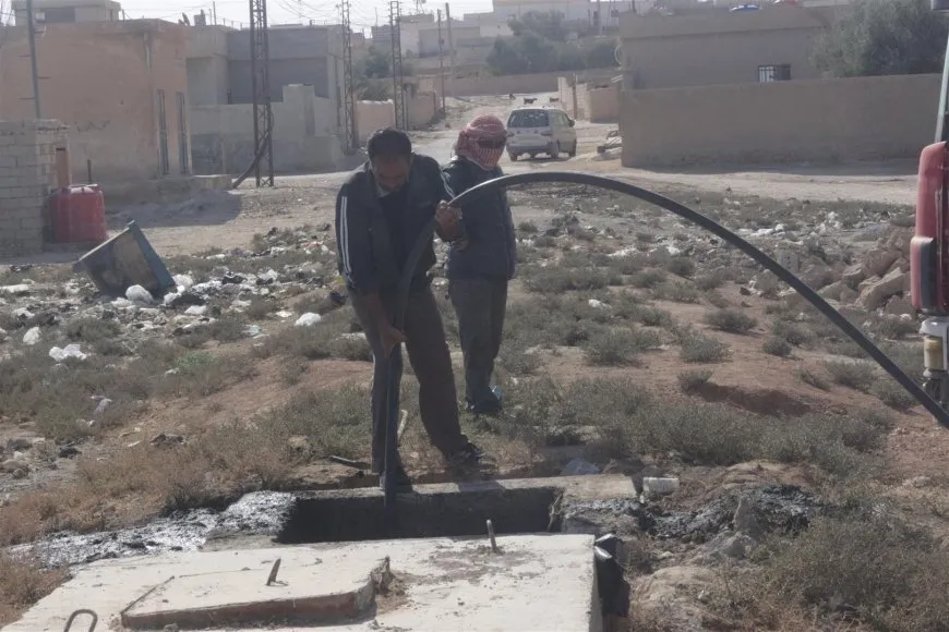 بلدية الشعب في مدينة الهول تستجيب لشكاوى أهالي الحي الغربي