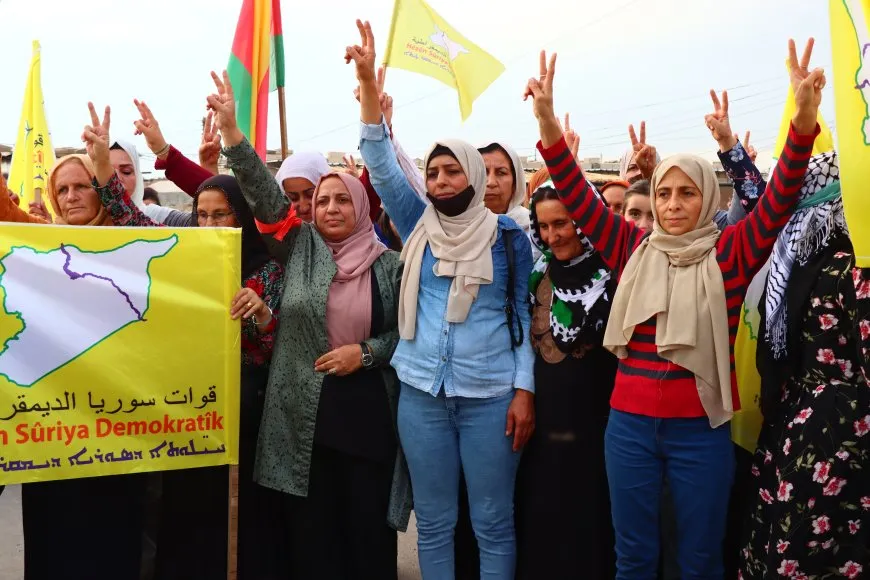 أهالي قامشلو يؤكدون دعمهم لقوات سوريا الديمقراطية