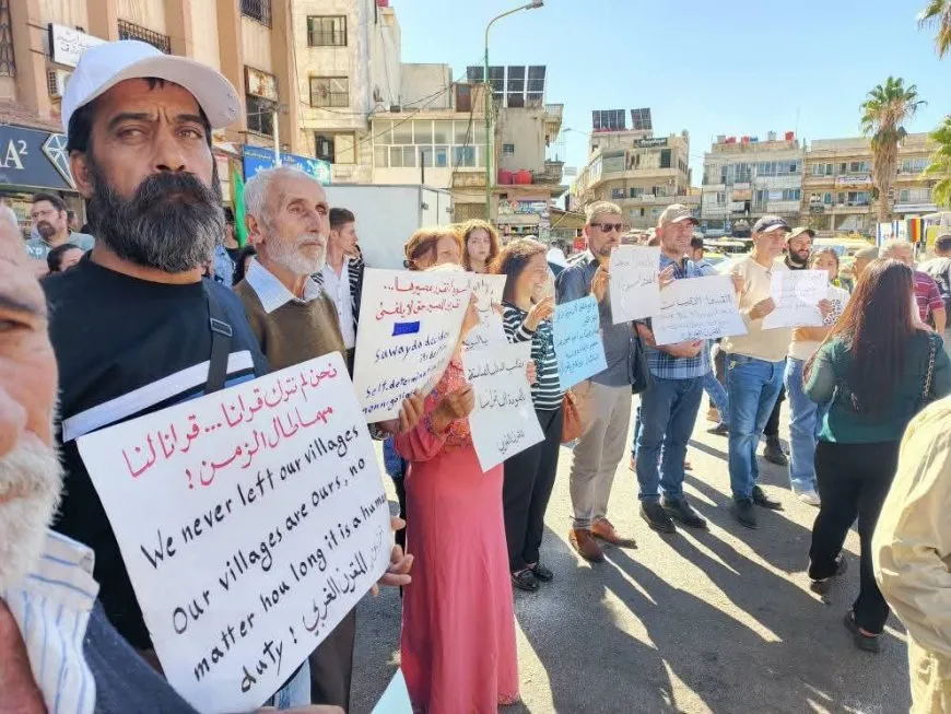 احتجاجات في السويداء وريفها تطالب بتحرير المخطوفين وحق تقرير المصير