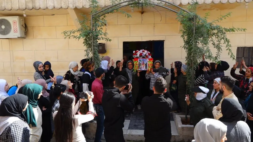 مراسم تشييع جثمان المناضلة زينب محمد عبد القادر في حلب