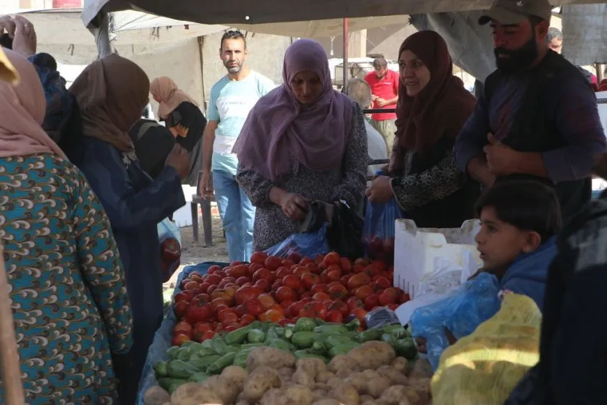 الأسواق الشعبية المتنقلة.. وجهة للأهالي والتجار ذوي الدخل المحدود