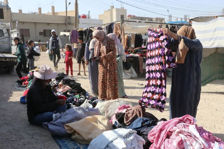 الأسواق الشعبية المتنقلة.. وجهة للأهالي والتجار ذوي الدخل المحدود
