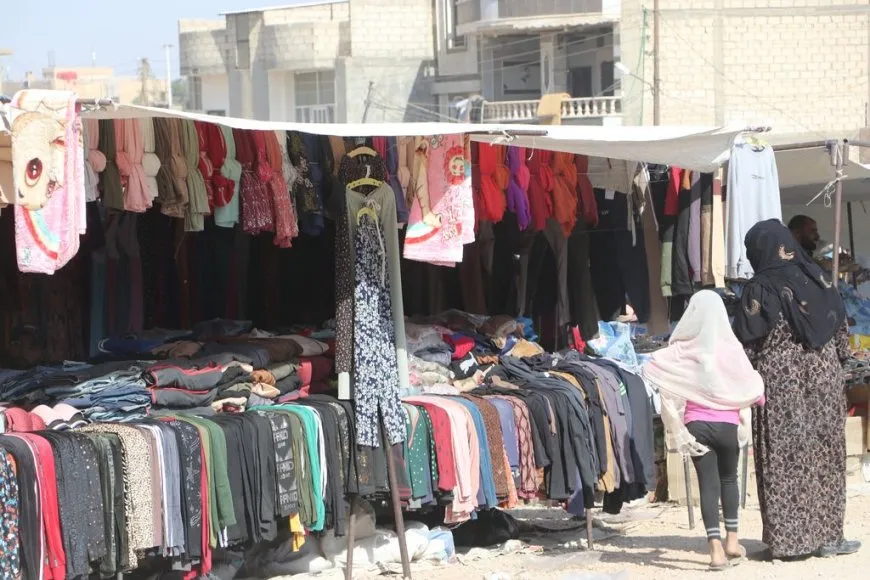 الأسواق الشعبية المتنقلة.. وجهة للأهالي والتجار ذوي الدخل المحدود