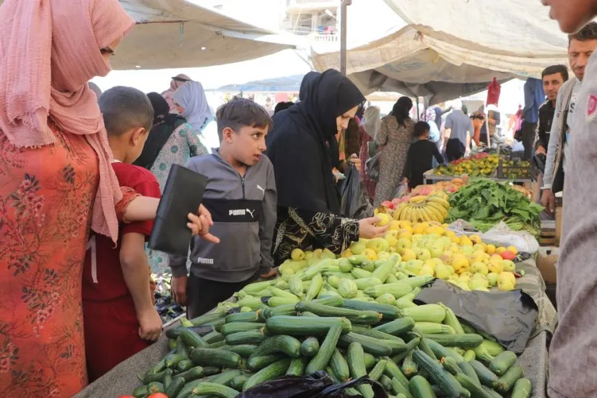 الأسواق الشعبية المتنقلة.. وجهة للأهالي والتجار ذوي الدخل المحدود