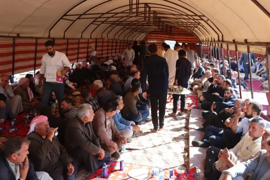 عقد صلح بين عائلتين في مقاطعة الفرات بعد خلاف دام ثلاث سنوات