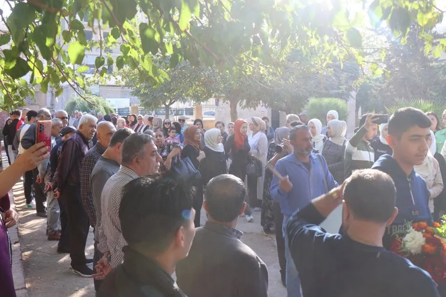 بعد 30 عاماً من الاعتقال في السجون التركية.. حسين خليل يصل إلى حلب 