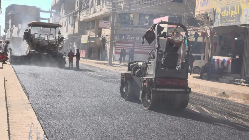 إنجاز 95% من مشروع تزفيت الطرق في الرقة