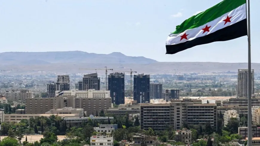 غياث نعيسة: التغيير الجذري في السلطة الحاكمة هو المدخل لإنقاذ سوريا