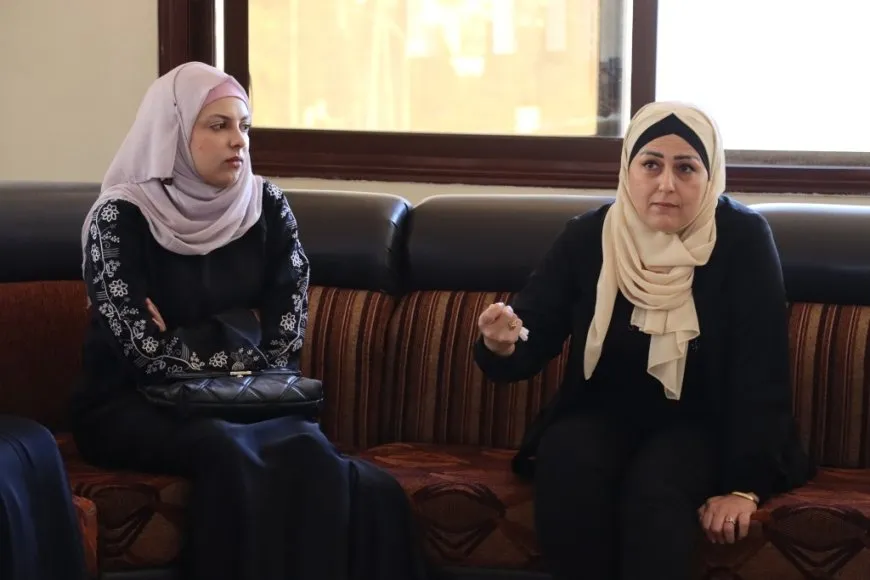 مسيرة تمكين الذات بين التحديات وسبل تجاوزها.. محور جلسة نسائية في الطبقة