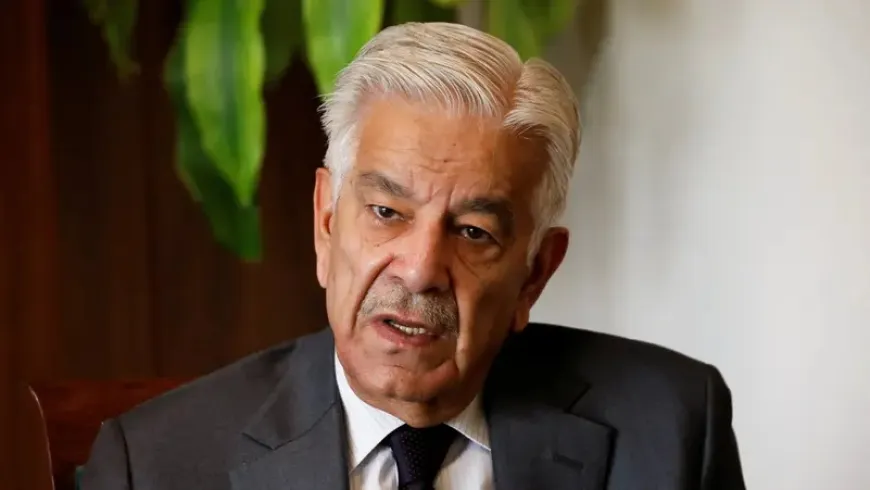 وزير الدفاع الباكستاني: لدينا أدلة على علاقة كابل بطالبان باكستان