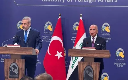العراق وتركيا يوقّعان وثيقة لتنظيم إدارة ملف المياه بين البلدين