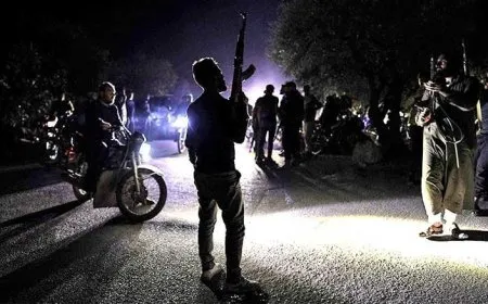 مسلحون يقتحمون منطقة الديماس.. إطلاق نار عشوائي ورمي قنابل على المنازل