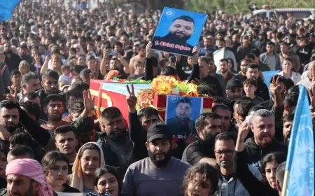 تشييع جثمان شهيد واستذكار 3 شهداء في مقاطعة الفرات