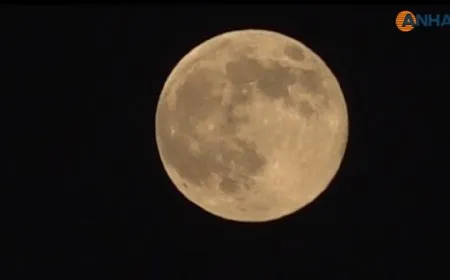 وكالتنا ترصد ظاهرة "القمر العملاق"
