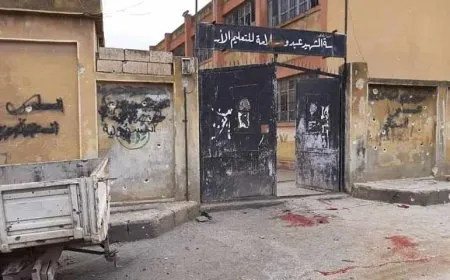 معلمو إدلب وحلب يعلّقون الدوام احتجاجاً