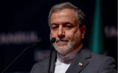 إيران تؤكد التزامها بالقوانين الدولية في برنامجها النووي