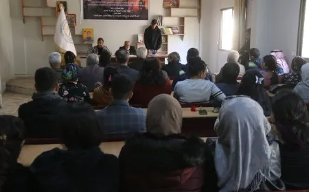 جلسة توعوية للشبيبة الثورية في عامودا تناقش الحدّ من الهجرة