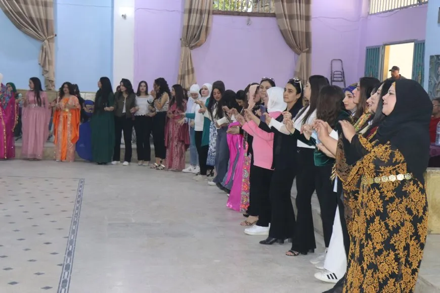 SZK في حلب توزع شهادات إنهاء الدورات على 170 طالباً وطالبة