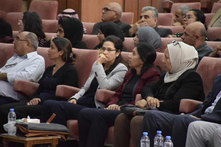 المؤتمر التأسيسي لاتحاد الأصناف يسعى لتعزيز الاقتصاد المجتمعي