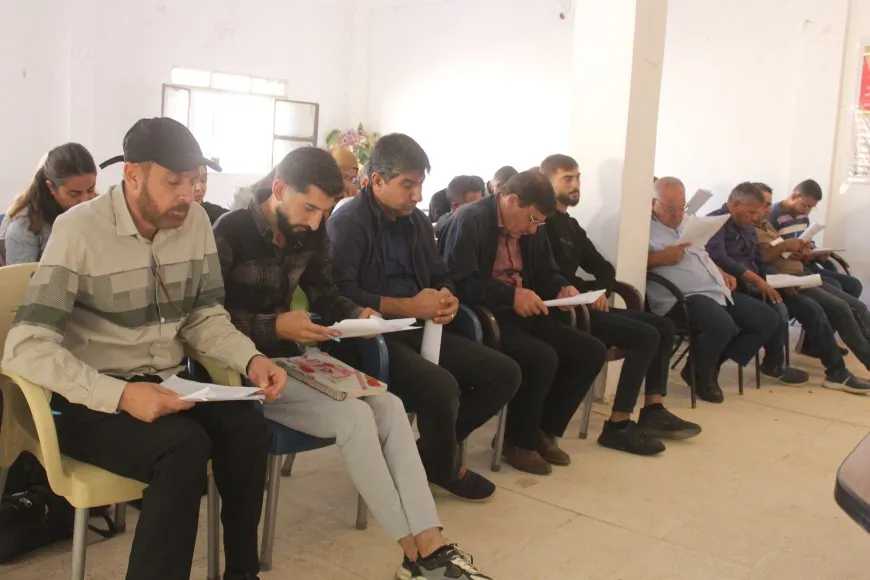 جلسات تثقيفية لشرح مانيفستو السلام والمجتمع الديمقراطي