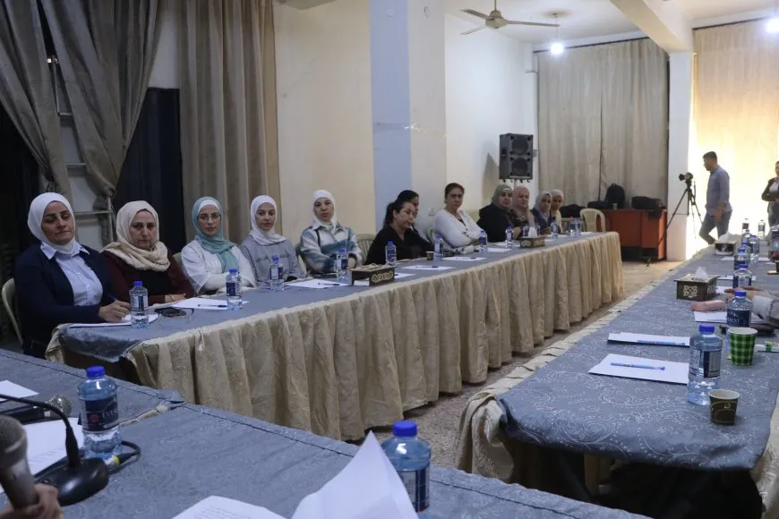ندوة حوارية نسائية في حلب حول اللامركزية والدستور الجامع