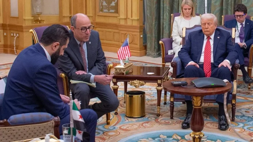 الشرع يصل إلى البيت الأبيض ويدخل من الباب الخلفي