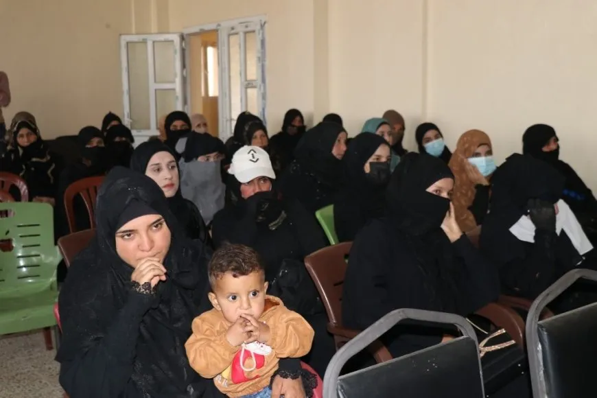 انعقاد الكونفرانس الأول لكومينات مدينة الجرنية بمقاطعة الطبقة 