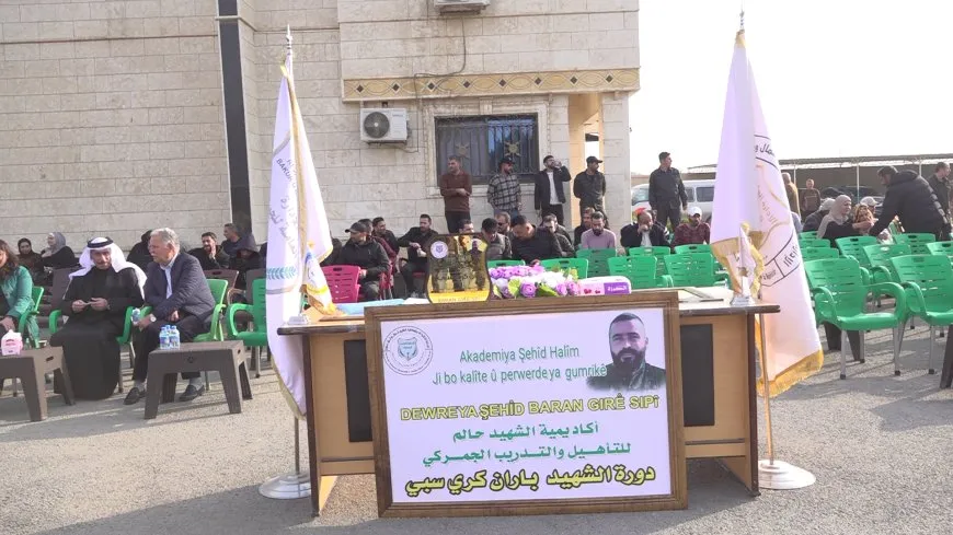 تخريج الدورة الرابعة للضابطة الجمركية وتضم 34 عضواً