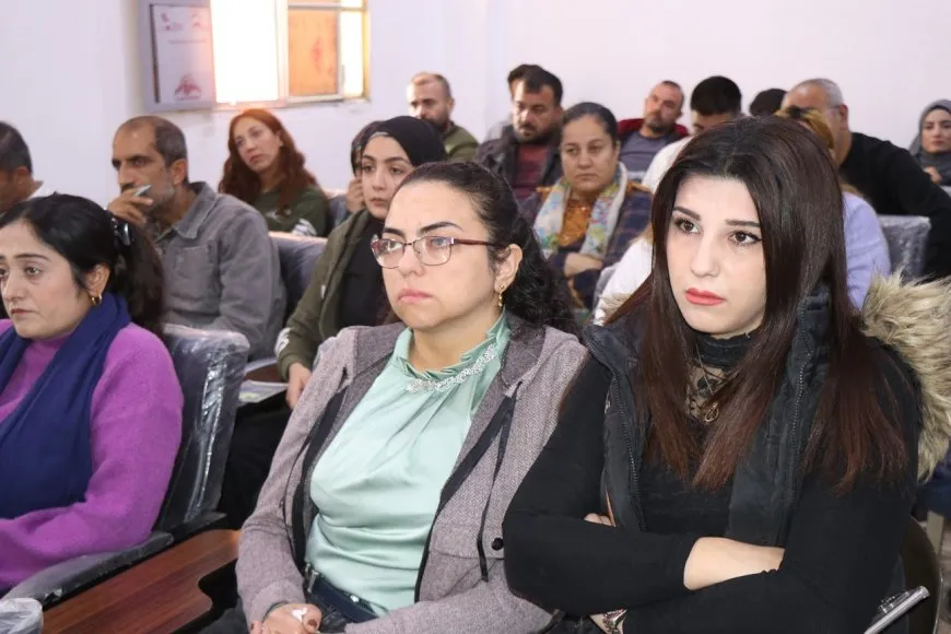 محاضرة توعوية حول العنف ضد المرأة وسبل مواجهته