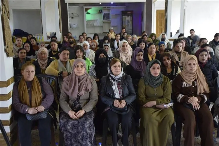 "التنظيم والوعي سبيلان للخلاص من العنف ضد المرأة"