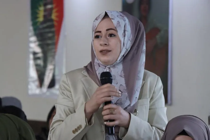 انعقاد كونفرانس الكومينات الأول لمدينة الرقة