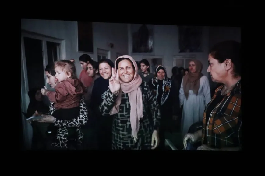 الوثائقي "Naharina" يسلط الضوء على نموذج المجتمع في شمال وشرق سوريا