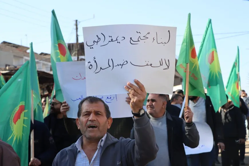 في مسيرتين.. الرجال يخرجون ضد العنف الممارس بحق المرأة