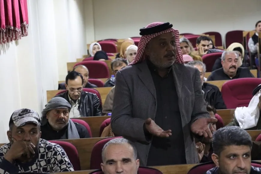 الكونفرانس الأول لغرفة الصناعة في الطبقة