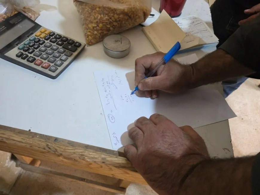 تشغيل مجفف الذرة الصفراء لحماية المحاصيل وتسهيل عمل المزارعين