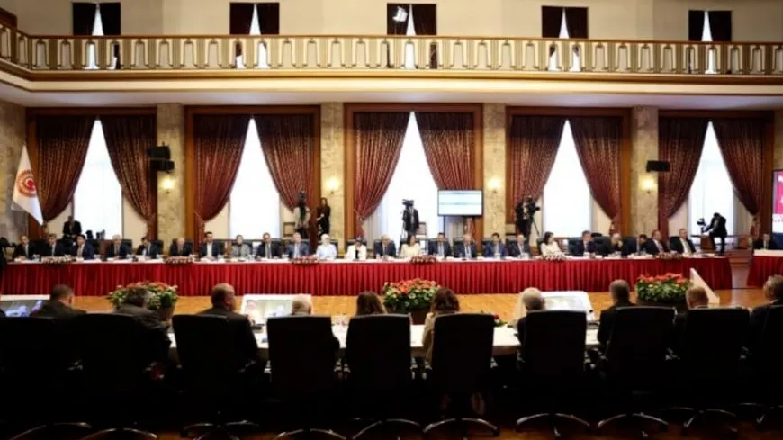 لجنة التضامن الوطني والأخوة والديمقراطية تبحث الأربعاء تفاصيل زيارة إمرالي