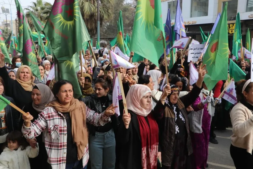 من الحسكة.. الحياة الكومنالية نموذج لإنهاء العنف ضد المرأة