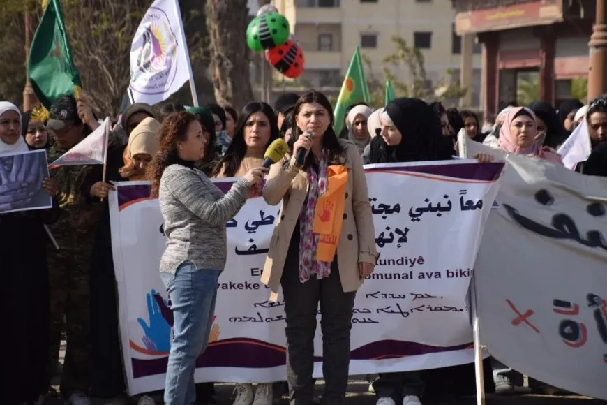 رسالة 4 مسيراتٍ في اليوم العالمي لمناهضة العنف ضد المرأة: سنبني حياة حرة