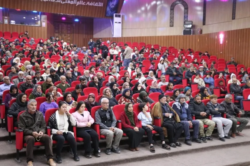 محاضرة حول التكامل الديمقراطي في الطبقة 