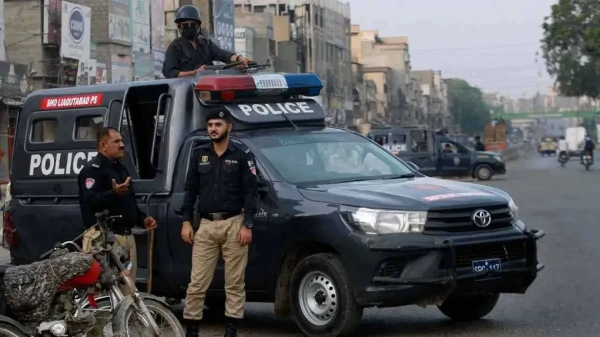 مقتل 3 شرطيين في هجوم مسلح على نقطة تفتيش بباكستان