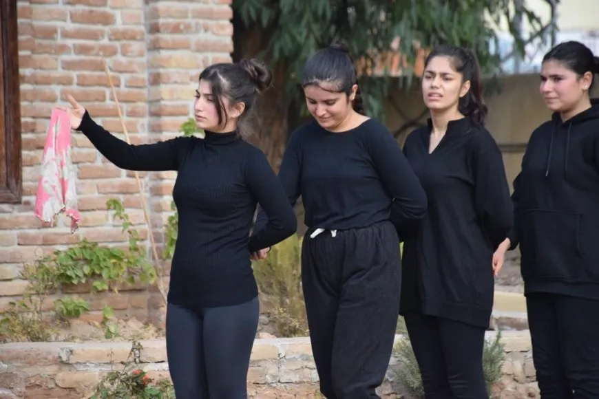 إطلاق فرقة شهمران للفلكلور الكردي 