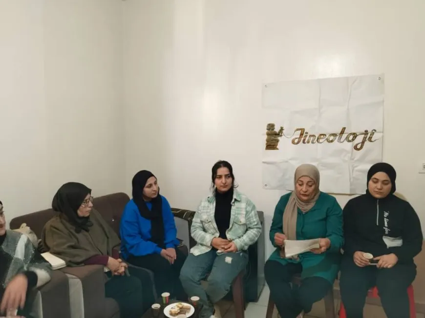 جلسة حوارية في لبنان حول الجنولوجيا ومناهضة العنف ضد المرأة