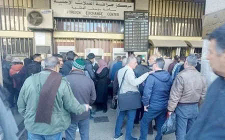 تأخر الرواتب وتخبط إداري ضمن مناطق الحكومة الانتقالية في سوريا