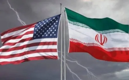 إيران تهدد باستهداف القواعد الأمريكية رداً على أي هجوم على منشآتها النووية