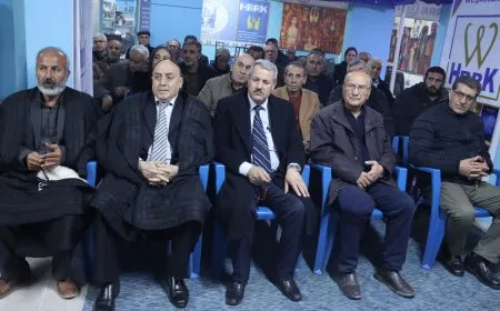 مهرجان روج آفا للثقافة والفن يسلّط الضوء على دور العشائر