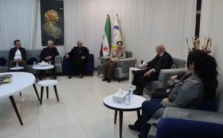 الدكتور عمر شيخموس: يجب أن يكون هناك برنامج مشترك بين الأطراف الكردية