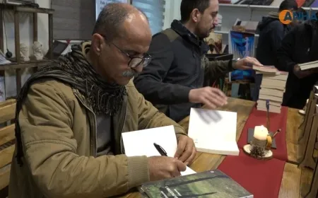 حفل توقيع مجموعة كتب للكاتب جكر عفرين في قامشلو