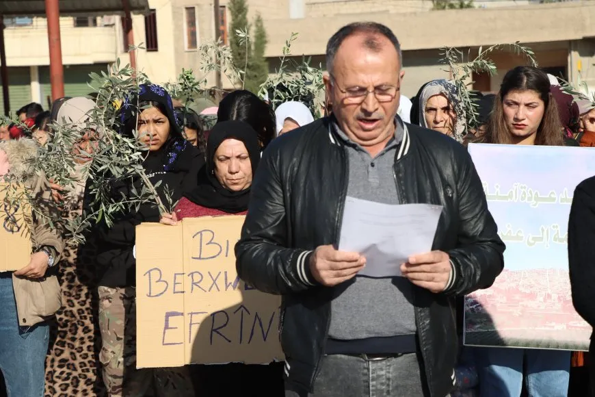 مهجّرو عفرين والشهباء يطالبون بتسهيل عودة آمنة للأهالي