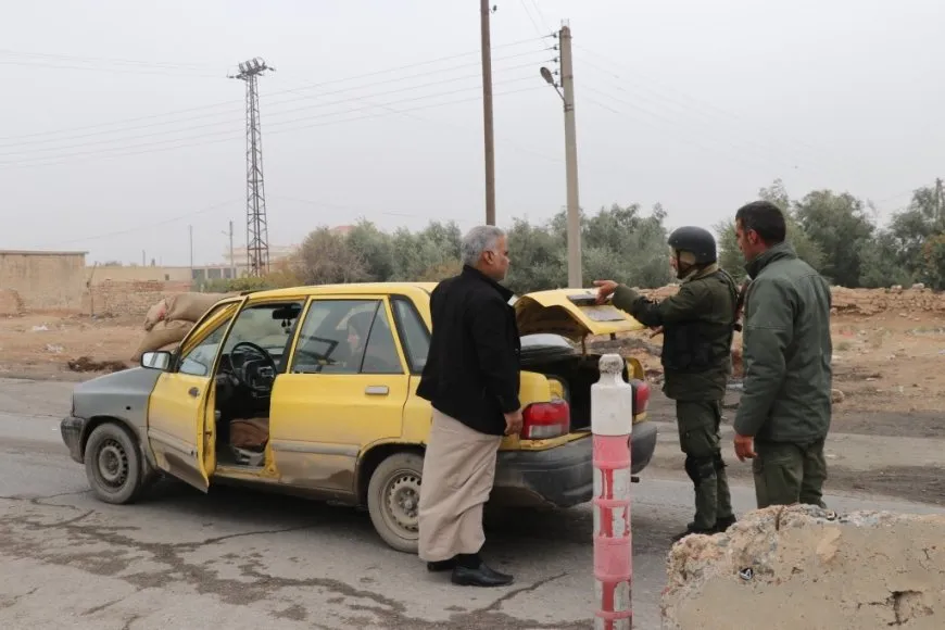وجهاء مدينة المنصورة يزورون حواجز الأمن الداخلي تقديراً لجهودها